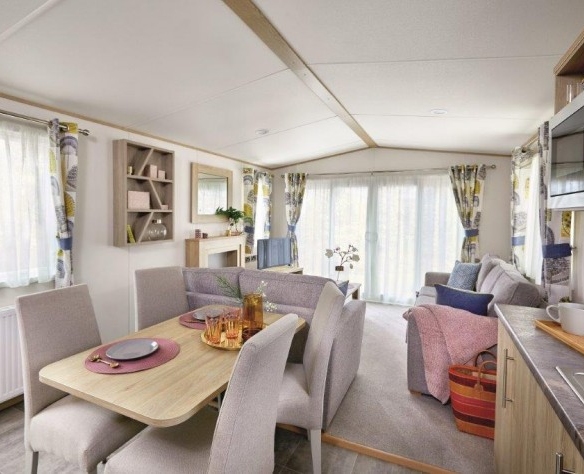 luxury holiday parks uk alternate view of open plan dining and living room